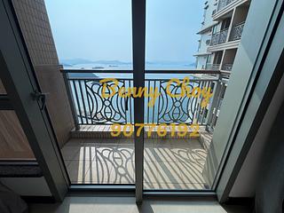 Kennedy Town - The Merton Tower 2 05
