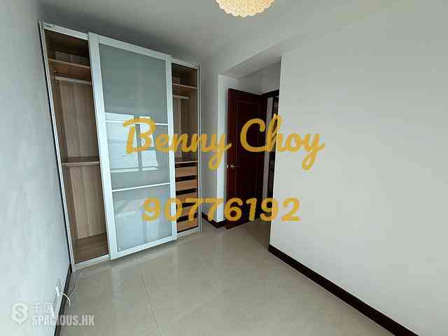 Kennedy Town - The Merton Tower 2 09