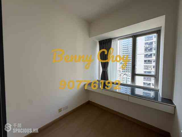Sai Ying Pun - Island Crest Block 2 07