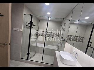 Mid Levels Central - Clovelly Court 07