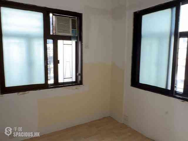 Causeway Bay - Kingston Building 08