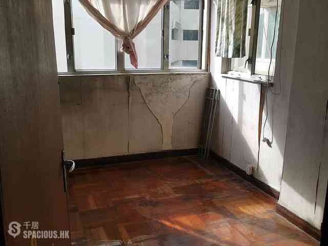 Tai Hang - Ming Sun Building 02