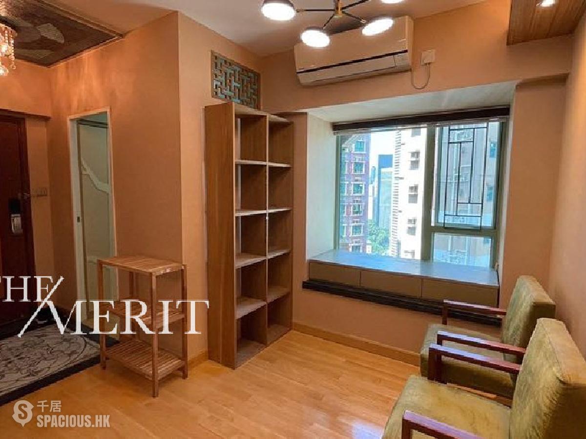 Wan Chai - Royal Court 01