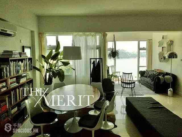 Chung Hom Kok - Cypresswaver Villas 01