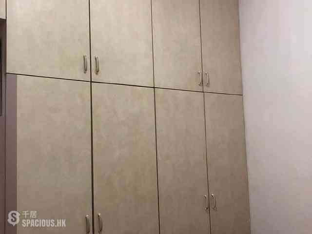 North Point - Metropole Building 06