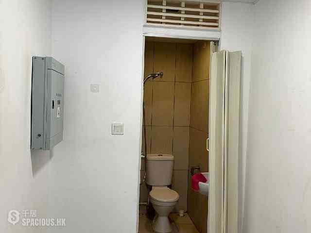 Wan Chai - The Oakhill 17