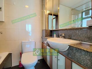 Kennedy Town - The Merton Tower 2 14
