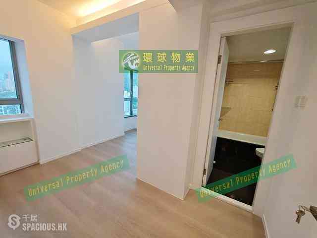 Kennedy Town - The Merton Tower 3 09