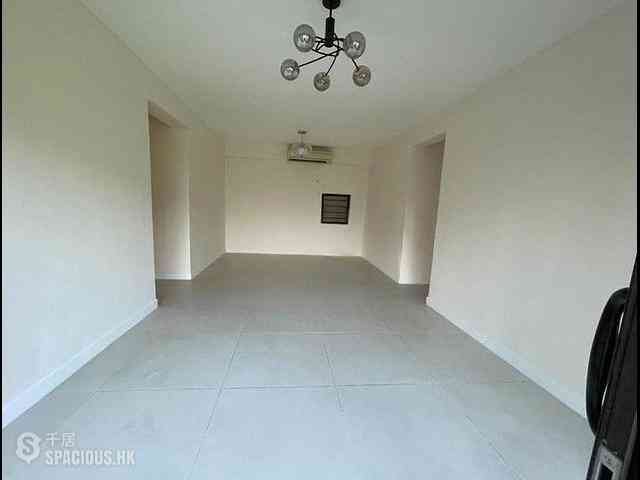 Tai Hang - Ronsdale Garden Block 2 03