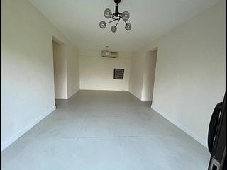 Tai Hang - Ronsdale Garden Block 2 03