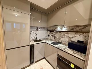 Jordan - Topside Residences 06