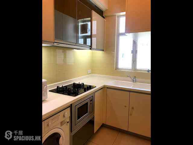 Tung Chung - Coastal Skyline Phase 4 Le Bleu Deux Block 1 04
