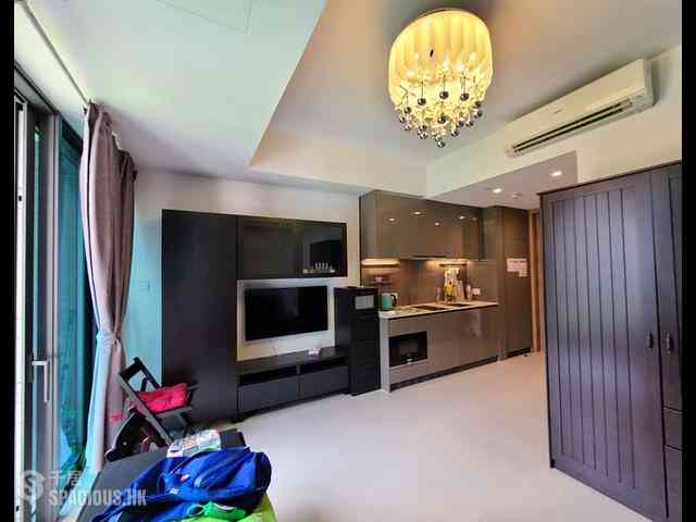 Gold Coast / So Kwun Wat - The Bloomsway The Laguna Tower 6 03