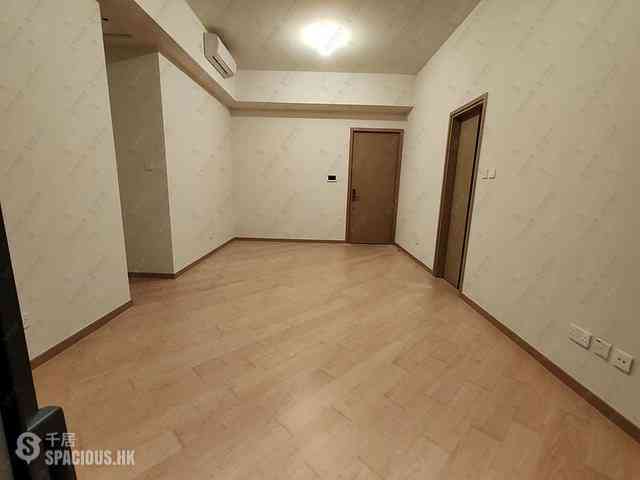 Wong Chuk Hang - The Southside Phase 1 Southland Tower 2A 02
