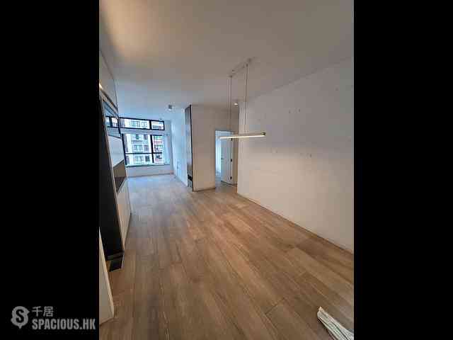 Mid Levels Central - Scenecliff Block 1 03