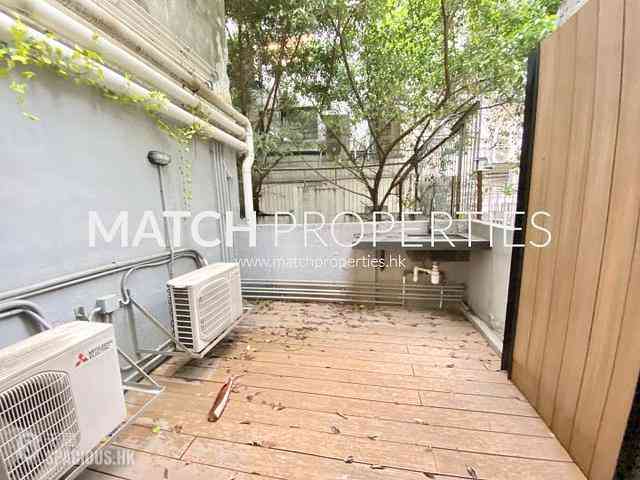 Sheung Wan - 256-258, Hollywood Road 01
