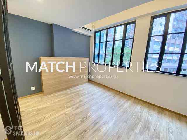 Sheung Wan - 256-258, Hollywood Road 07