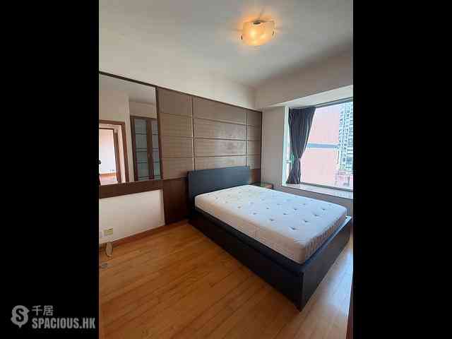 Sai Ying Pun - Bon-Point 03