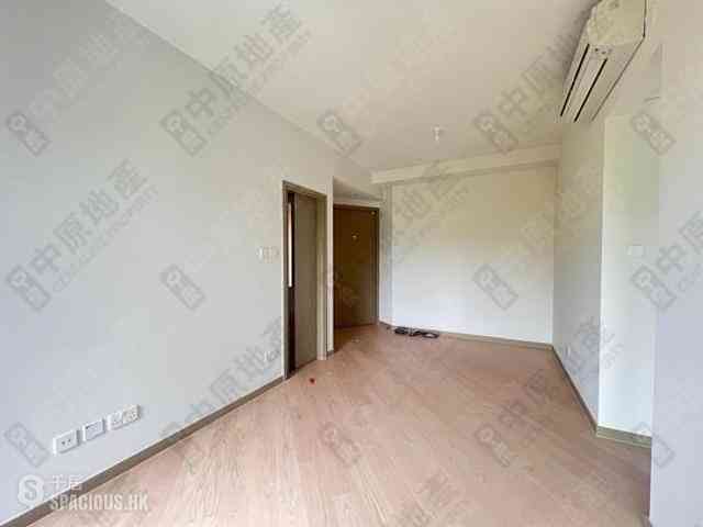 Wong Chuk Hang - The Southside Phase 1 Southland Tower 1A 02