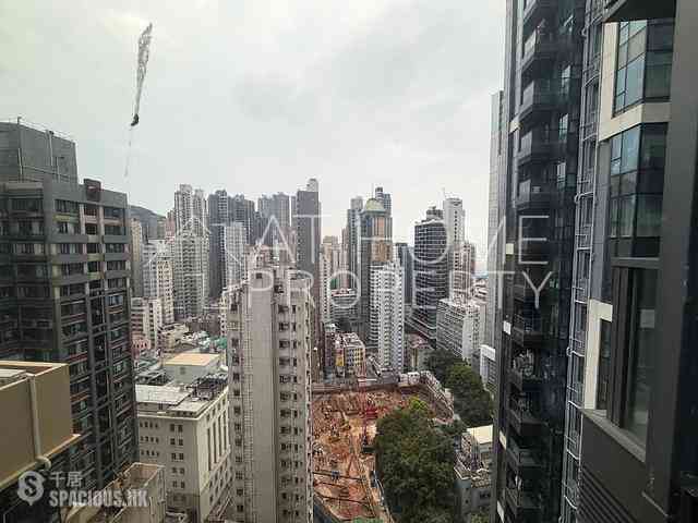 Sai Ying Pun - Two・Artlane 05