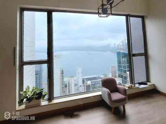 Sai Ying Pun - Island Crest 02
