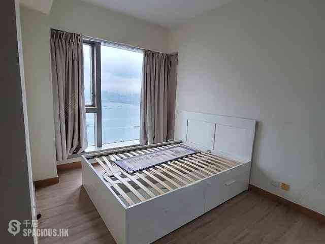 Sai Ying Pun - Island Crest 03