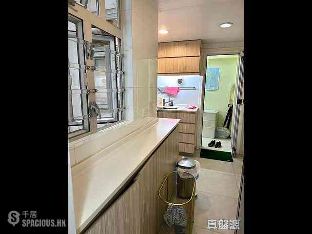 Wan Chai - 76, Morrison Hill Road 05