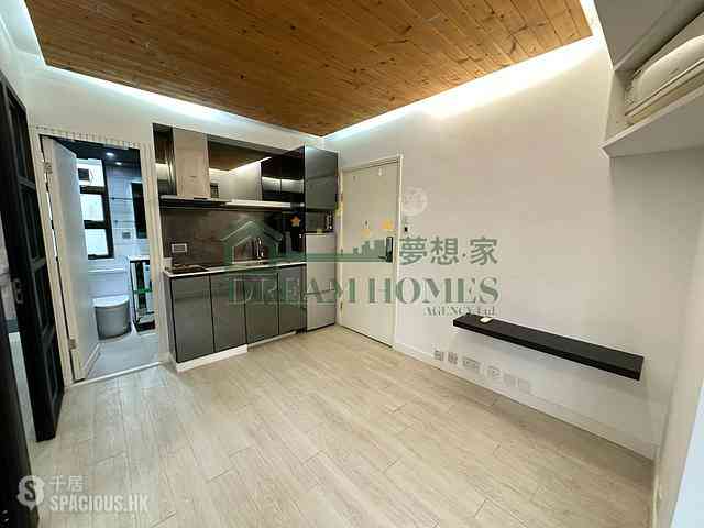 Mid Levels Central - Golden Pavilion 04