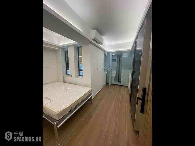 Wan Chai - Lok Yau Building 02