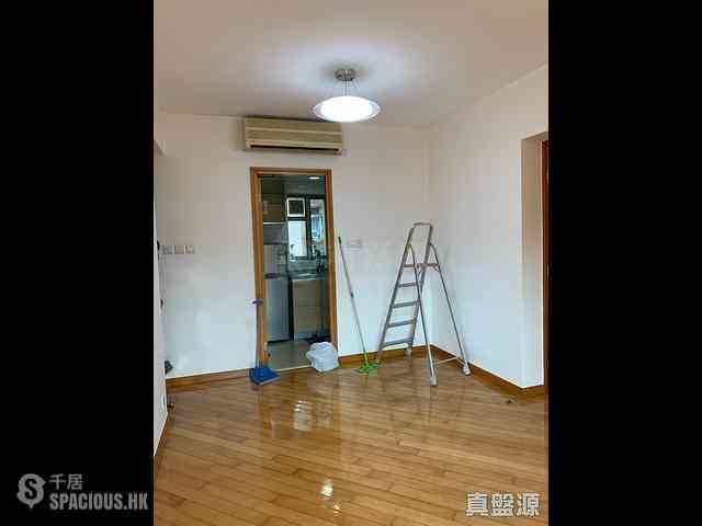 Wan Chai - The Zenith Phase 1 Block 1 01