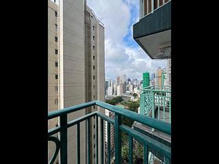Sai Ying Pun - Bon-Point 12