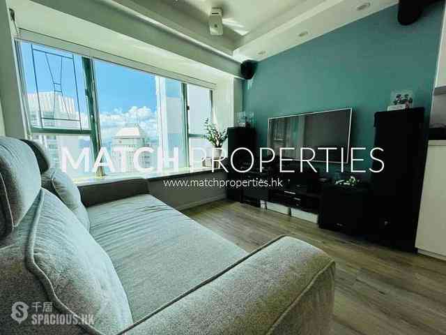 Sheung Wan - Queen's Terrace 04
