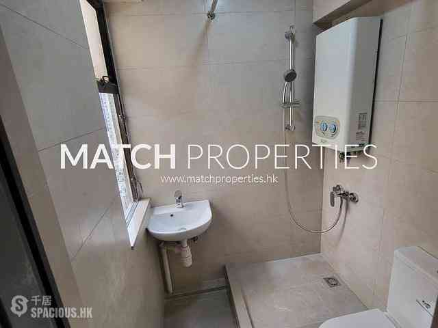 Sai Ying Pun - Rich Court 06