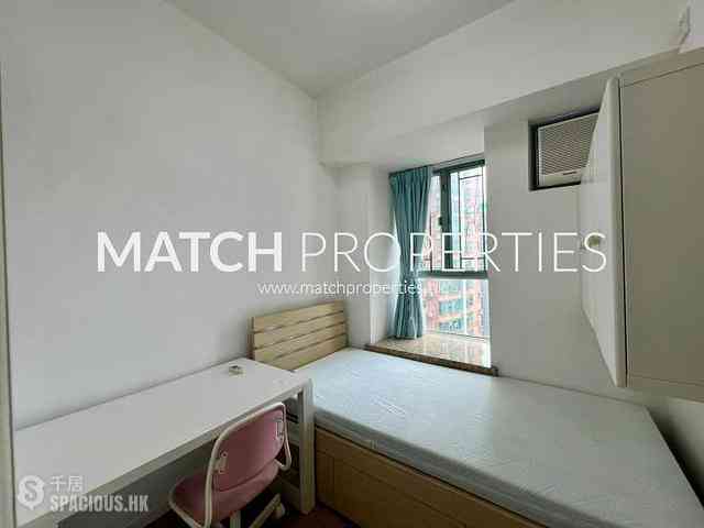 Sheung Wan - Queen's Terrace 10