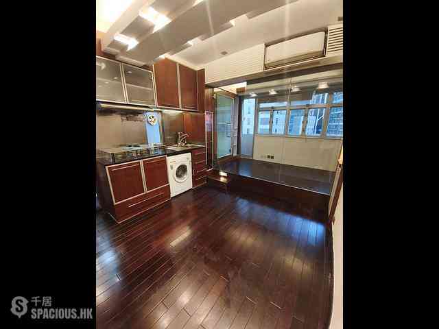 Wan Chai - Wing Tak Building 02