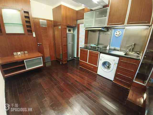 Wan Chai - Wing Tak Building 03