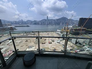 West Kowloon - The Harbourside 09