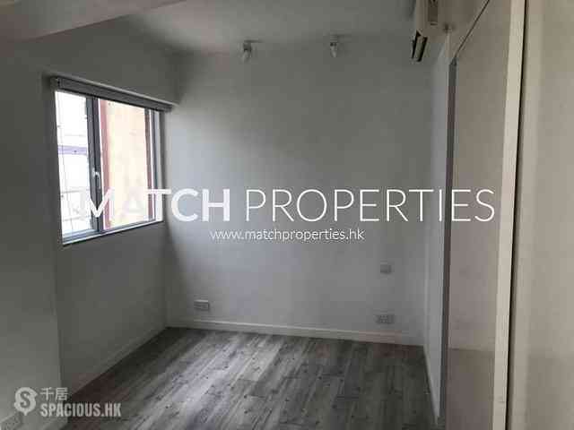 Sai Ying Pun - Sun Luen Building 07