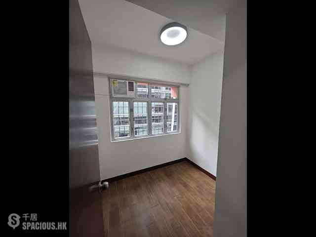 Sheung Wan - Shing Wan Building 03