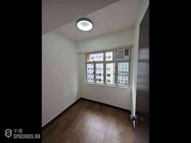 Sheung Wan - Shing Wan Building 04