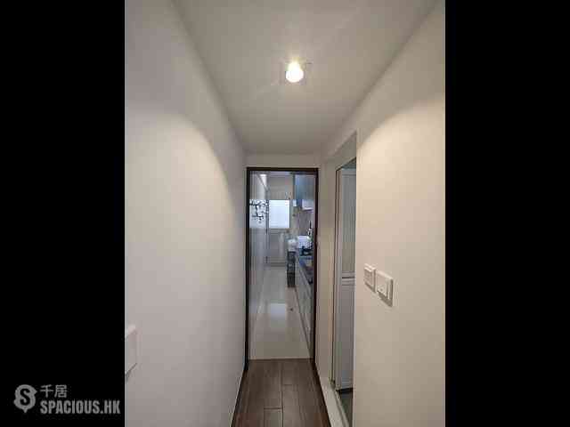 Sheung Wan - Shing Wan Building 05