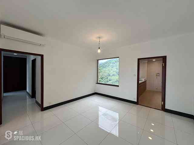 Repulse Bay - Pine Crest 06