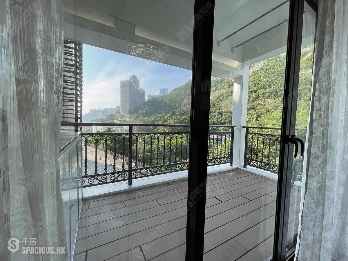 Repulse Bay - South Bay Villas 01