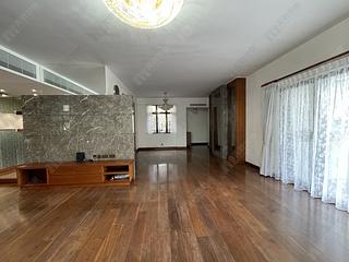 Repulse Bay - South Bay Villas 03