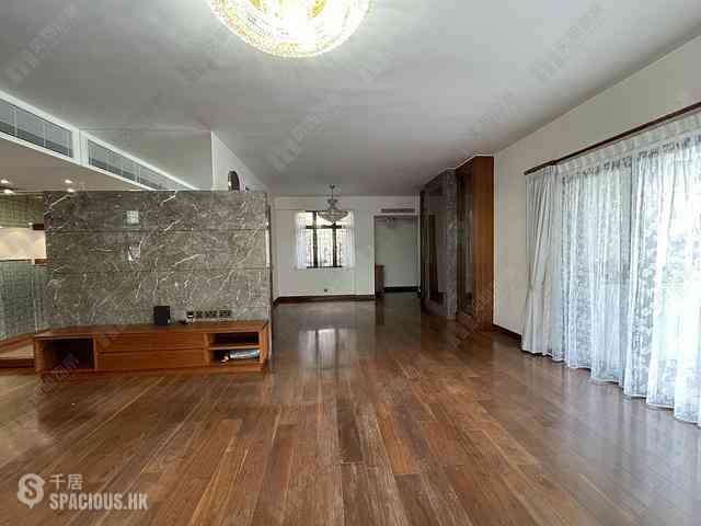 Repulse Bay - South Bay Villas 03