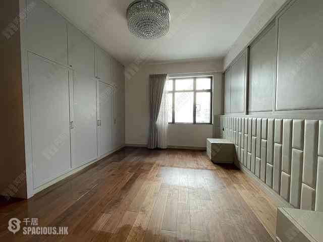 Repulse Bay - South Bay Villas 06