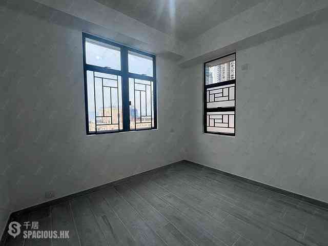 Siu Sai Wan - Fullview Garden Block 2 09