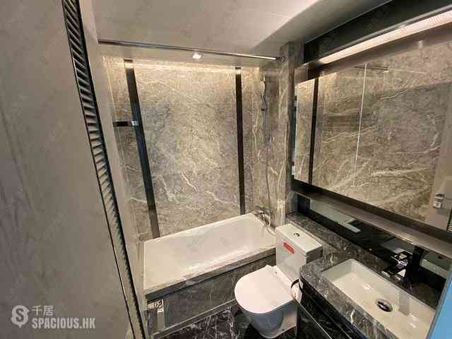Wong Chuk Hang - The Southside Phase 3B Blue Coast Tower 2B 08