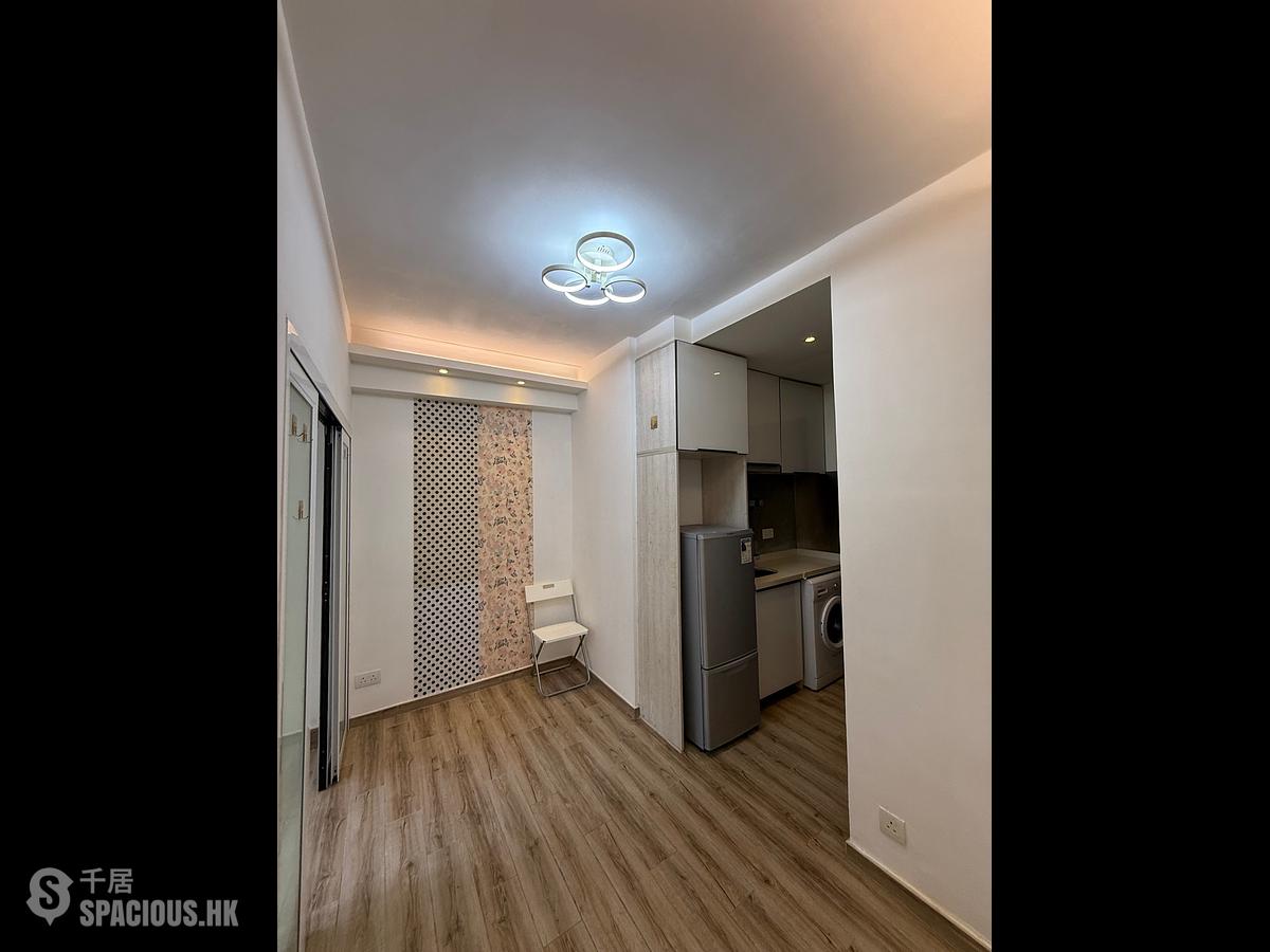 Tsim Sha Tsui - Ocean View Court 01