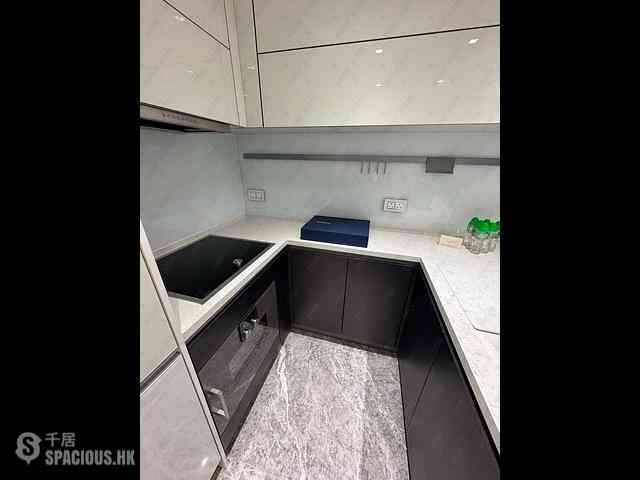 Wong Chuk Hang - The Southside Phase 3B Blue Coast Tower 2B 05